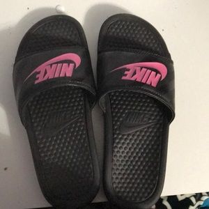 Women’s Nike slides